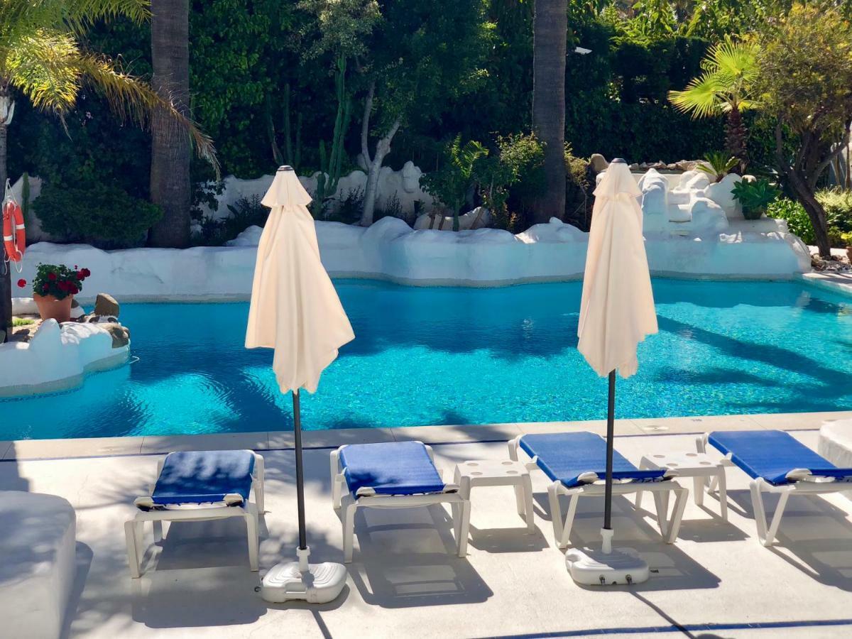 Luxury Apartment In La Isla, Walking Distance To Puerto Banus Марбелья Экстерьер фото