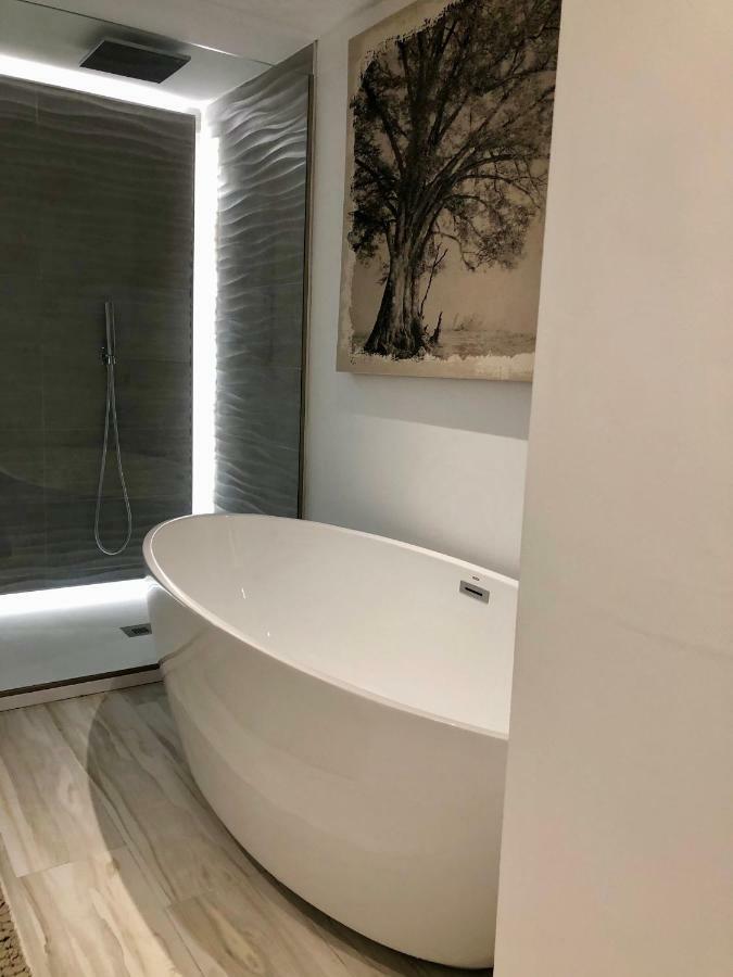 Luxury Apartment In La Isla, Walking Distance To Puerto Banus Марбелья Экстерьер фото