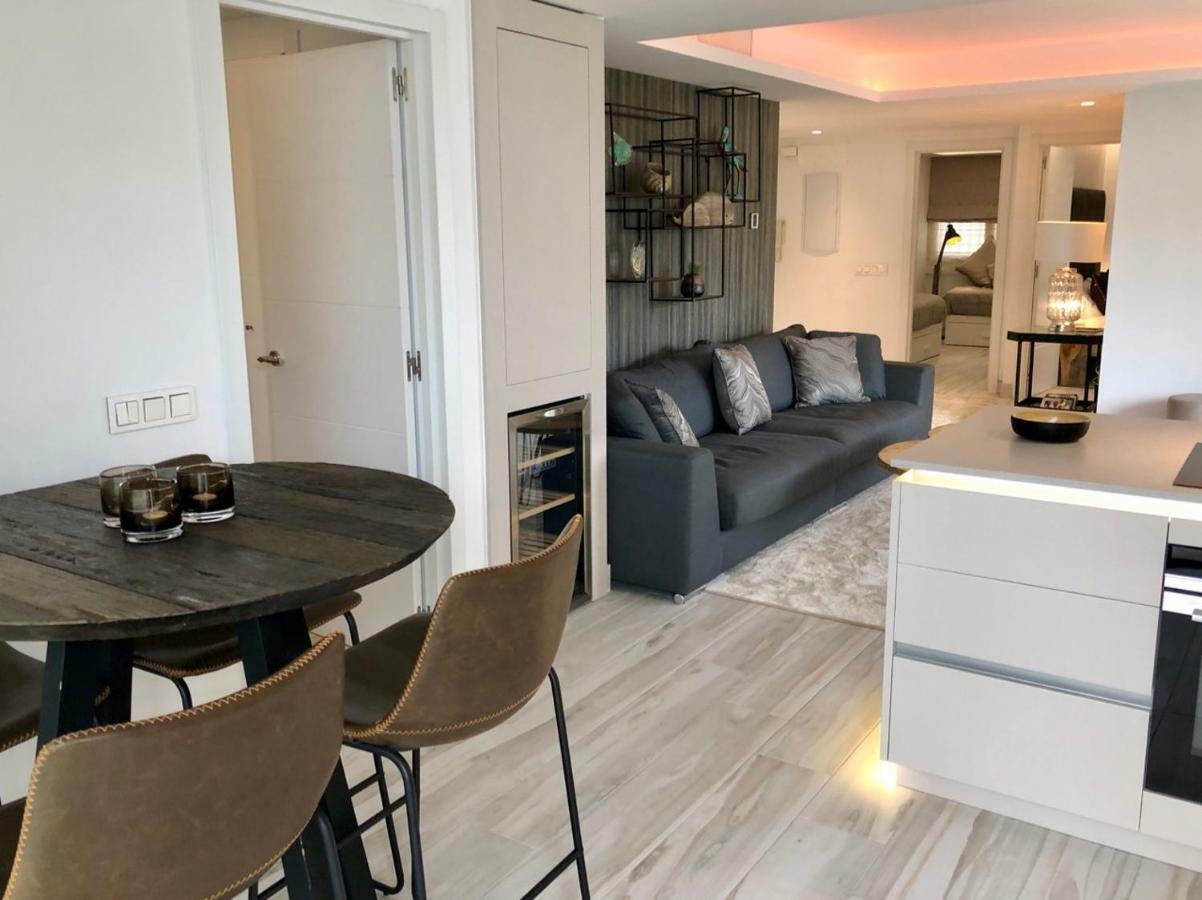 Luxury Apartment In La Isla, Walking Distance To Puerto Banus Марбелья Экстерьер фото