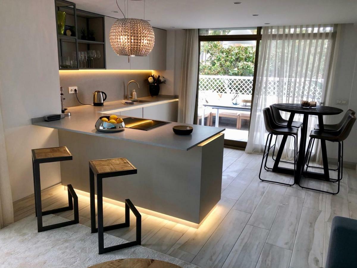 Luxury Apartment In La Isla, Walking Distance To Puerto Banus Марбелья Экстерьер фото