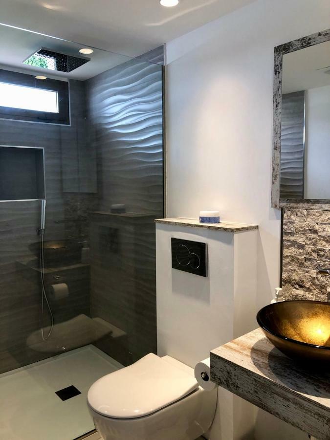Luxury Apartment In La Isla, Walking Distance To Puerto Banus Марбелья Экстерьер фото
