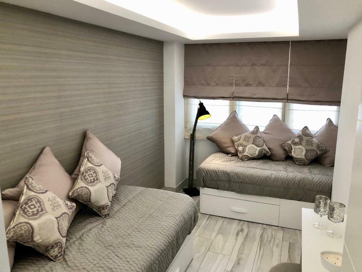 Luxury Apartment In La Isla, Walking Distance To Puerto Banus Марбелья Экстерьер фото