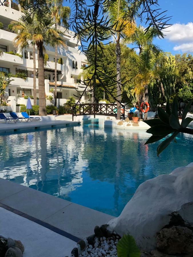 Luxury Apartment In La Isla, Walking Distance To Puerto Banus Марбелья Экстерьер фото