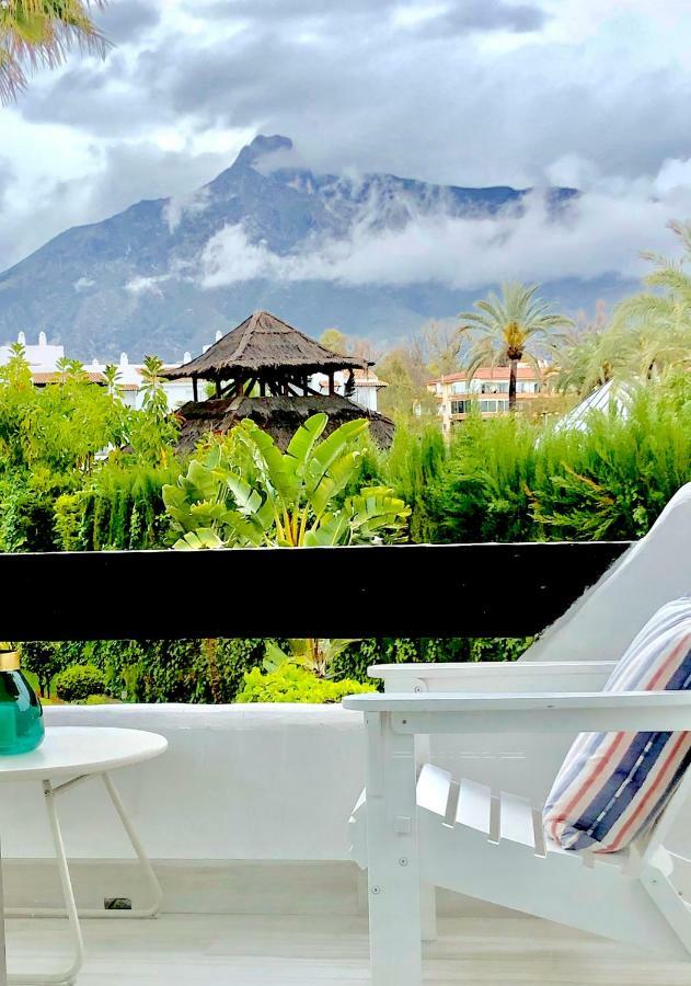 Luxury Apartment In La Isla, Walking Distance To Puerto Banus Марбелья Экстерьер фото